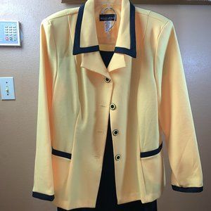 Black & Yellow Women's Long-Sleeves Suit